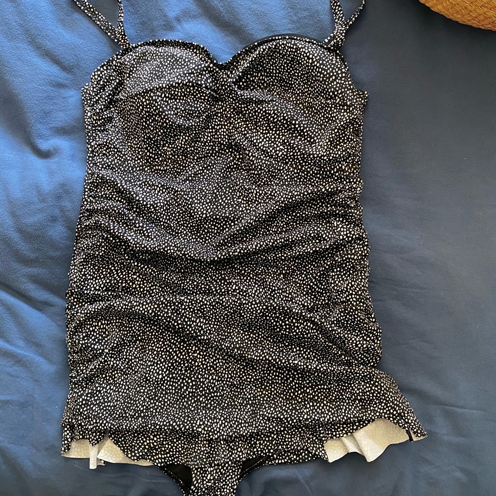 Bathing suit